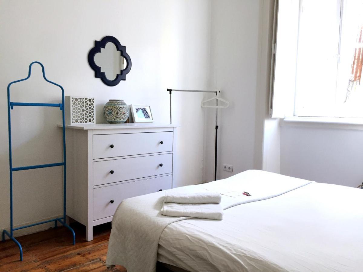 The Color Hostel Lisbon Bagian luar foto