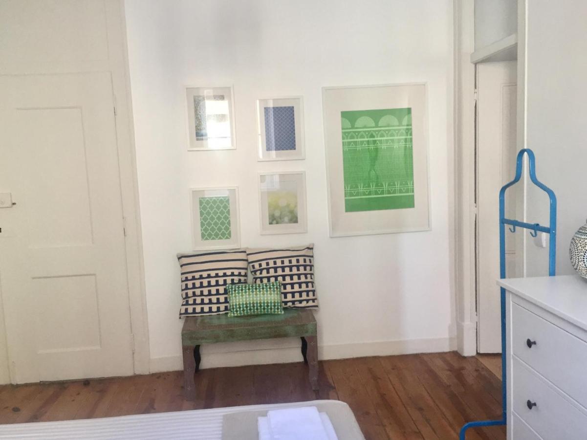 The Color Hostel Lisbon Bagian luar foto